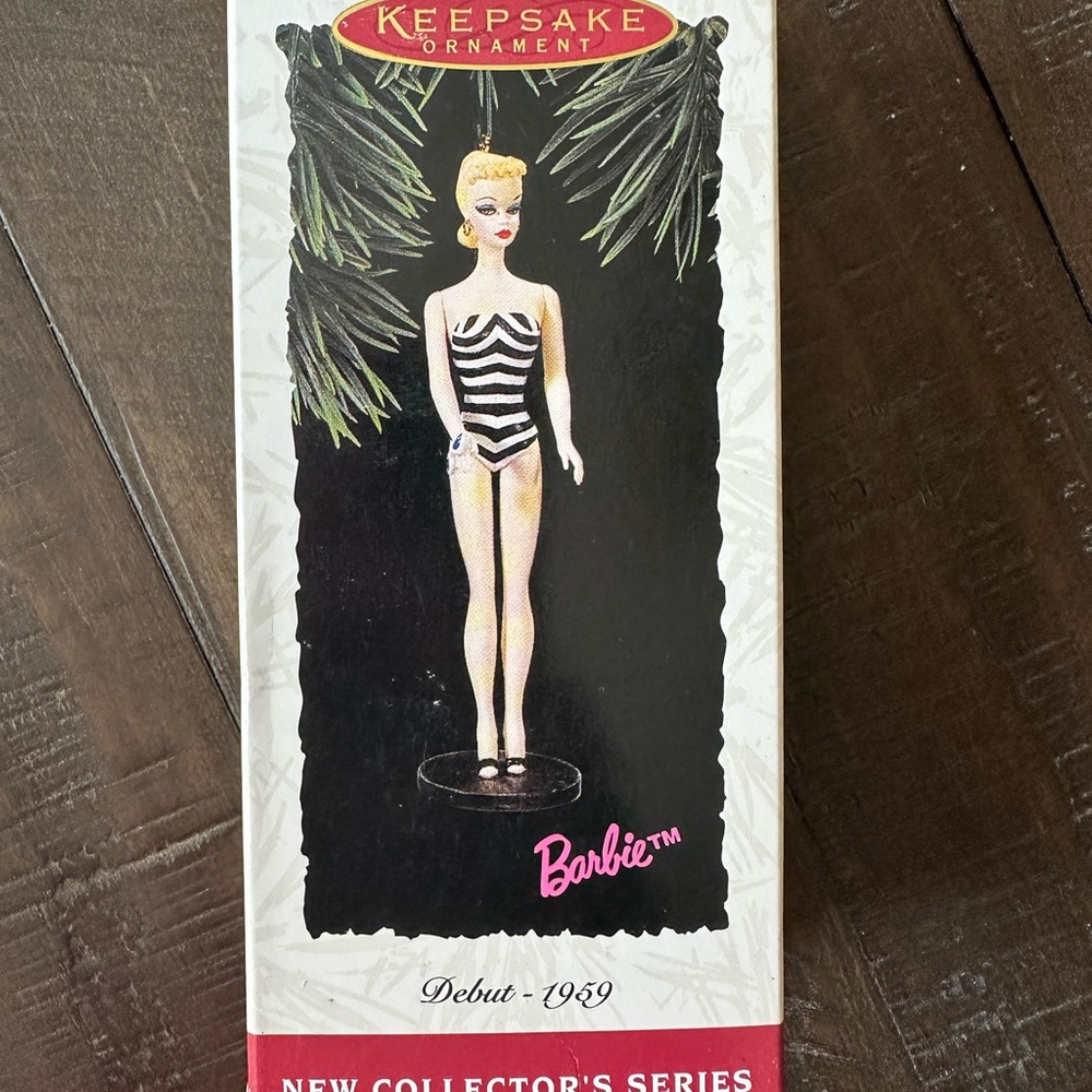 Debut- 1959 Barbie Hallmark Keepsake Ornament 1994